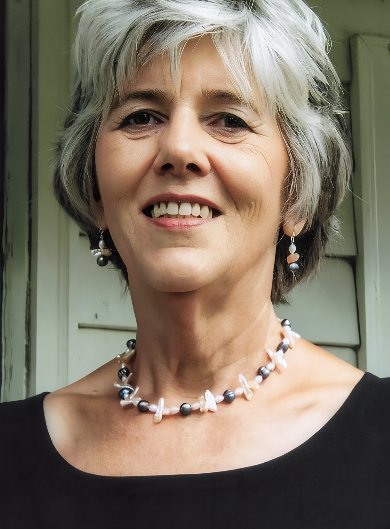 Renate "Reni" Fox